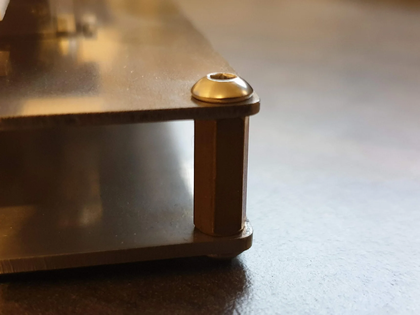 mounted-screws.webp